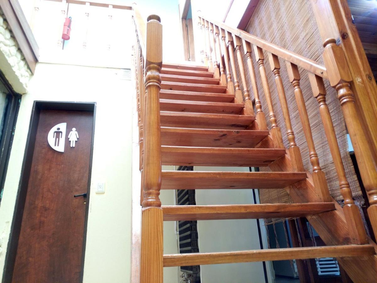 Hostel Buenos Aires Ел Калафате Екстериор снимка